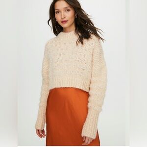 Aritzia Wilfred Lune Alpaca Sweater Large alpaca wool cream mock neck Soft Girl